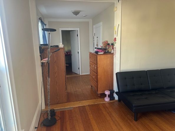 572 Eastern Ave, Lynn MA 01902