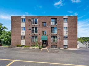 505 Washington Ave 42, Chelsea MA 02150