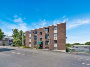 505 Washington Ave 42, Chelsea MA 02150