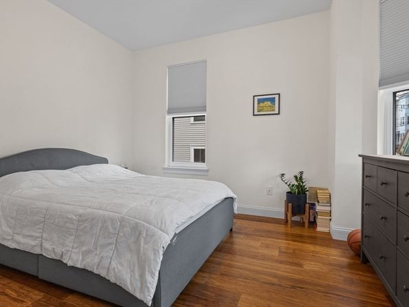 44 W Eagle St 1, Boston MA 02128