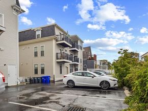 44 W Eagle St 1, Boston MA 02128