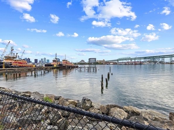 44 W Eagle St 1, Boston MA 02128