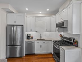 44 W Eagle St 1, Boston MA 02128