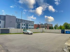 401 N Warren Ave, Brockton MA 02301