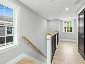 11 Washington St 5, Ipswich MA 01938