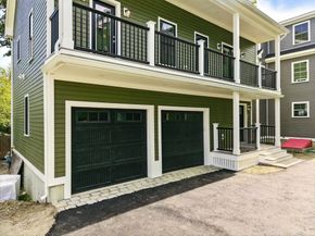11 Washington St 5, Ipswich MA 01938