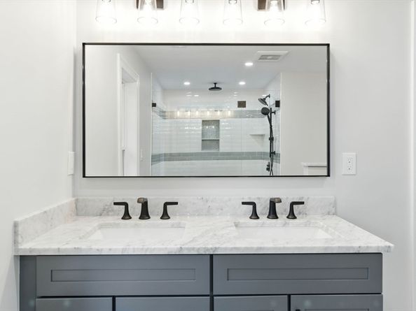 11 Washington St 5, Ipswich MA 01938