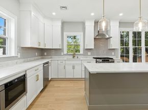 11 Washington St 5, Ipswich MA 01938