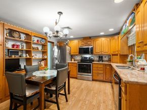 15 Hobbs Brook Rd, Weston MA 02493
