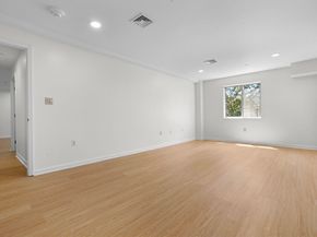 64 Willard St 302, Quincy MA 02169