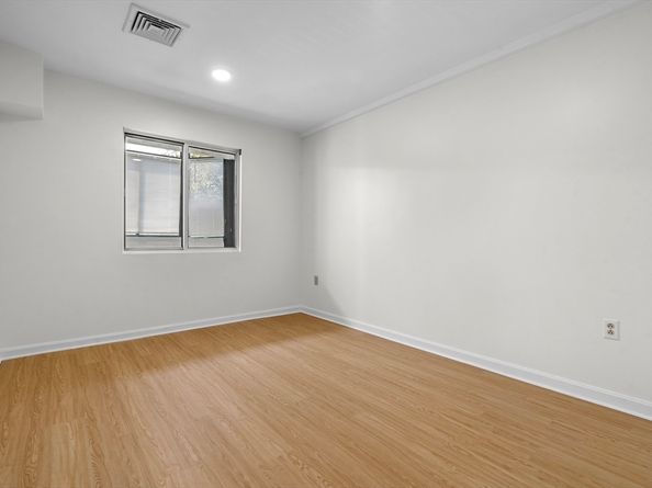 64 Willard St 302, Quincy MA 02169