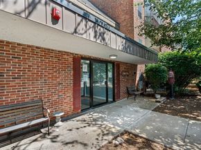 64 Willard St 302, Quincy MA 02169
