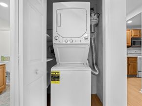 64 Willard St 302, Quincy MA 02169