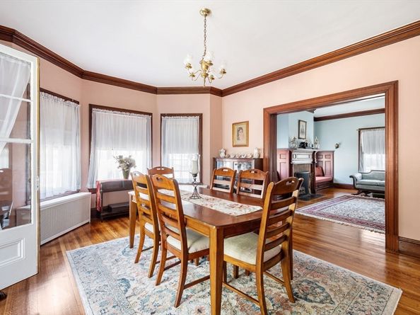 16 Beaumont St, Boston MA 02124