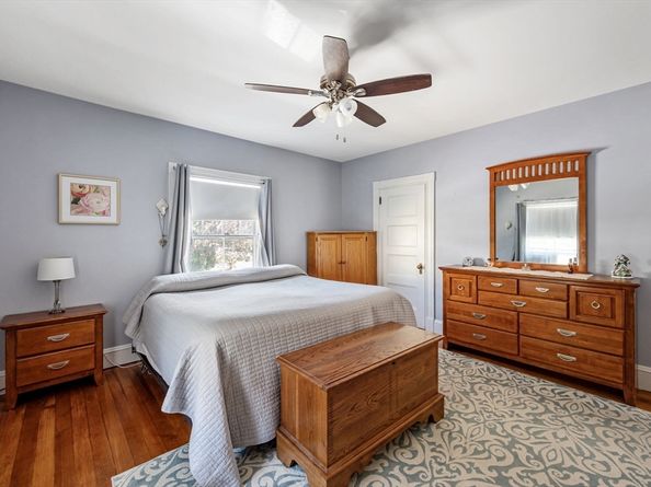 16 Beaumont St, Boston MA 02124