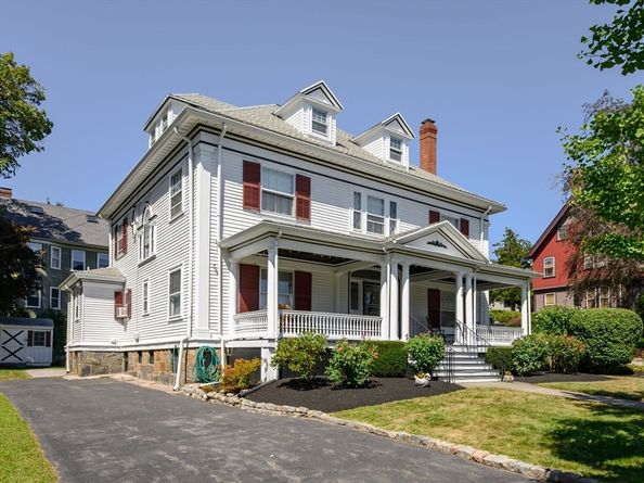 16 Beaumont St, Boston MA 02124