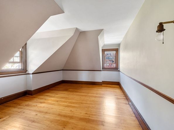 16 Beaumont St, Boston MA 02124