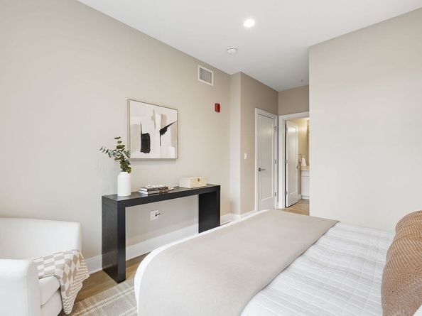 353 Summer Street 211, Somerville MA 02144