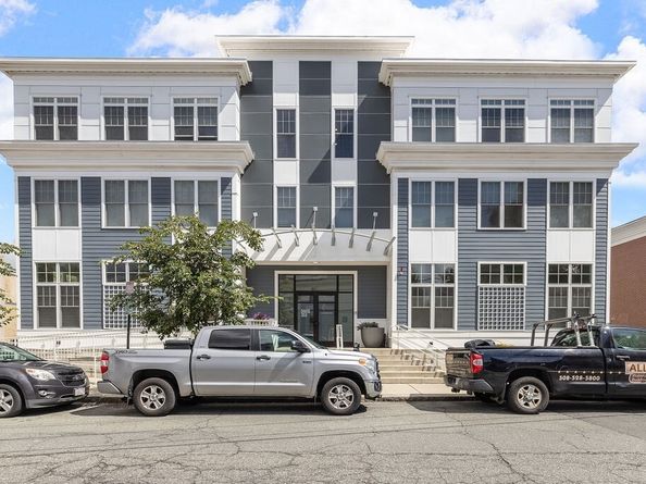 353 Summer Street 211, Somerville MA 02144
