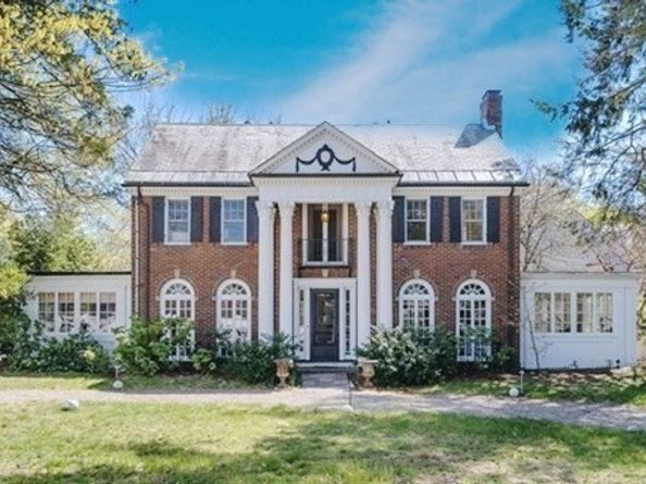 5 Hammond Street, Newton MA 02467