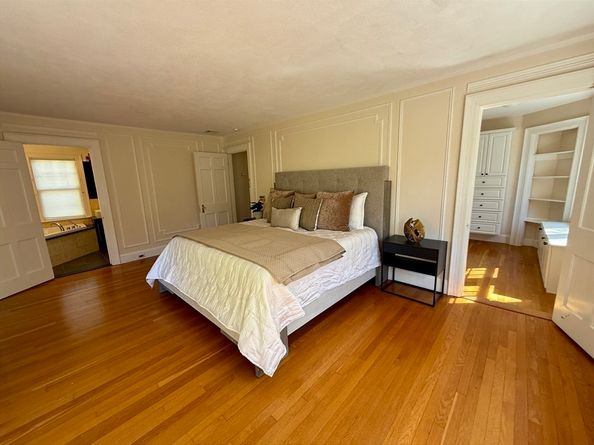 5 Hammond Street, Newton MA 02467