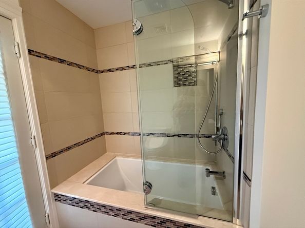 5 Hammond Street, Newton MA 02467