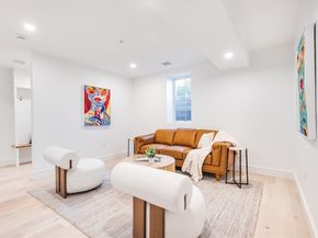 15-17 Jewett Pl 1, Newton MA 02458