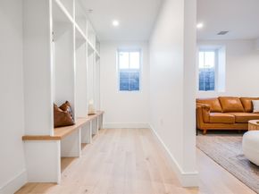 15-17 Jewett Pl 1, Newton MA 02458