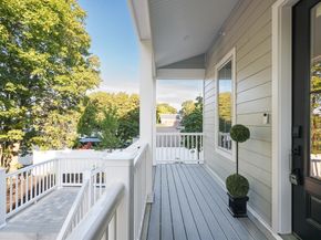 15-17 Jewett Pl 1, Newton MA 02458