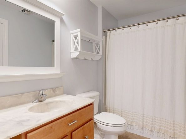 11 Chase St, Saugus MA 01906