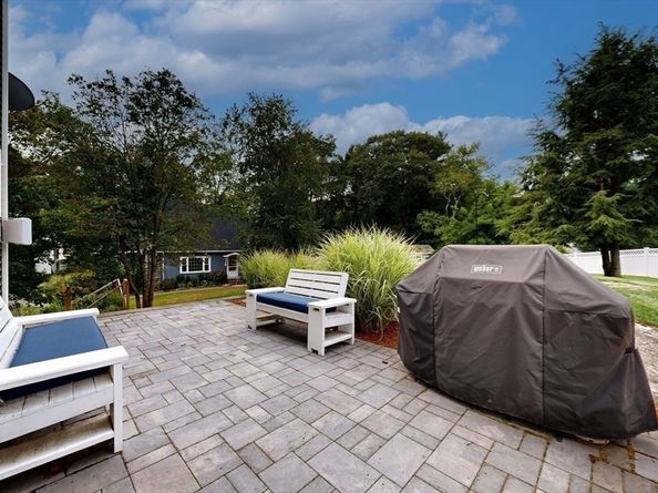 11 Chase St, Saugus MA 01906