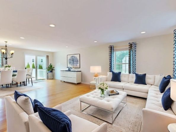 11 Chase St, Saugus MA 01906
