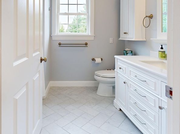 11 Chase St, Saugus MA 01906