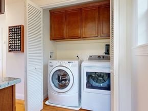11 Chase St, Saugus MA 01906