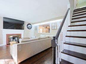 582 Pleasant St, Marlborough MA 01752