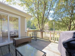 582 Pleasant St, Marlborough MA 01752