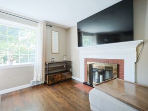 582 Pleasant St, Marlborough MA 01752