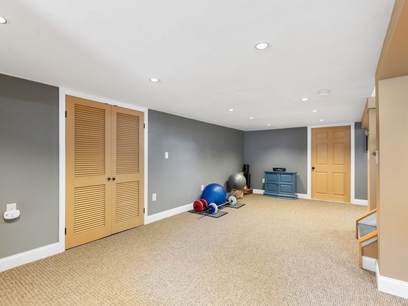 30 Samoset Road, Woburn MA 01801