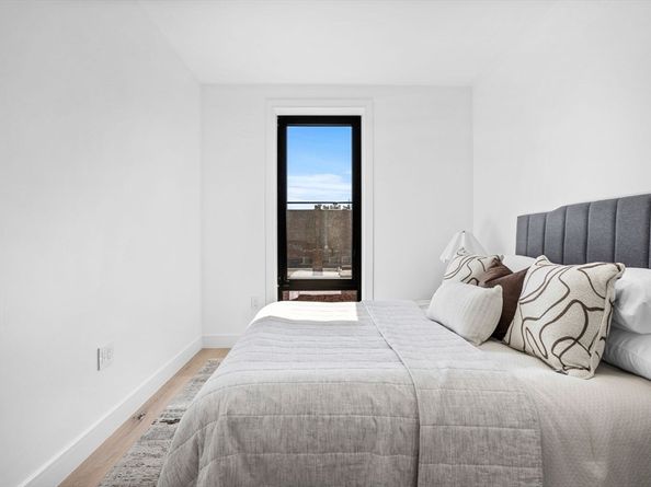 33 A St. 404, Boston MA 02127