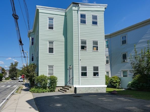 99 Beech St, Belmont MA 02478