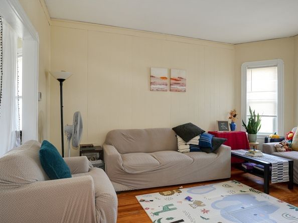 99 Beech St, Belmont MA 02478
