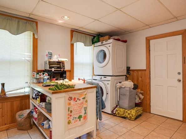 99 Beech St, Belmont MA 02478