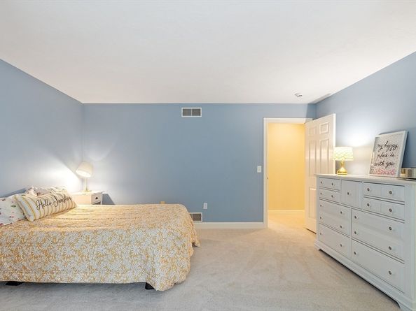 39 Carlisle Rd, Acton MA 01720