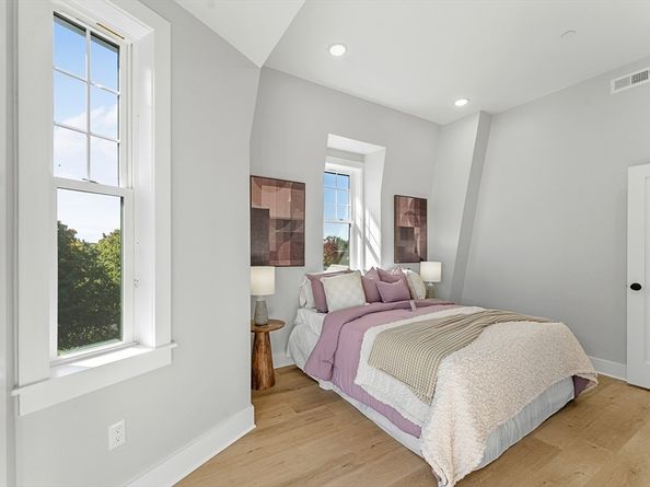 115-I Thurston St I, Somerville MA 02145