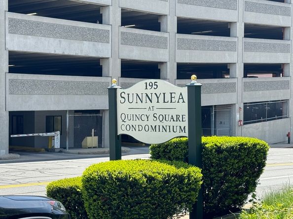 195 Thomas Burgin Pkwy 205, Quincy MA 02169