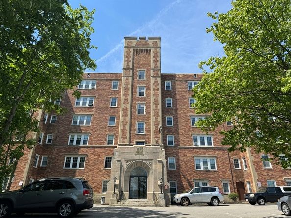 195 Thomas Burgin Pkwy 205, Quincy MA 02169