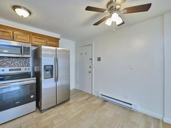 87 Cedar St 10, Malden MA 02148