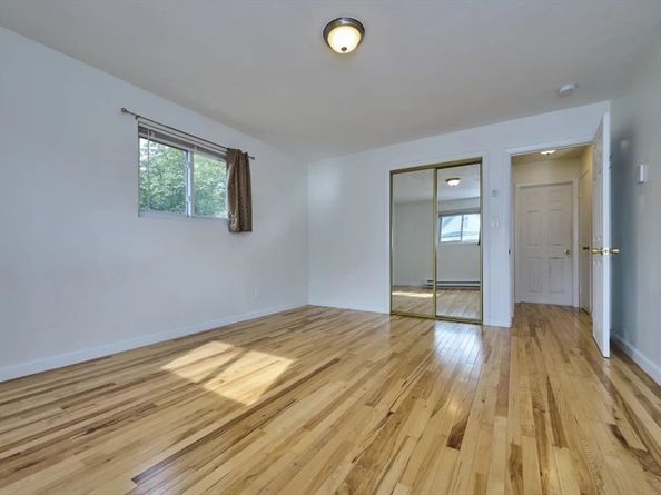 87 Cedar St 10, Malden MA 02148