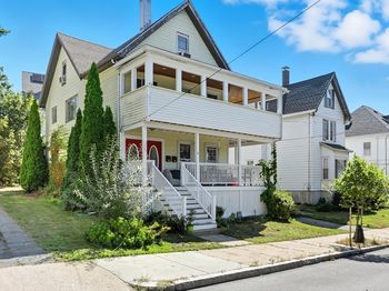 91-93 Beltran St