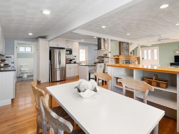 43 Maple Ave., Nahant MA 01908